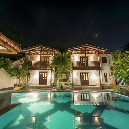 Royal Lotus Villa - Full Villa Rate Unawatuna Exterior photo